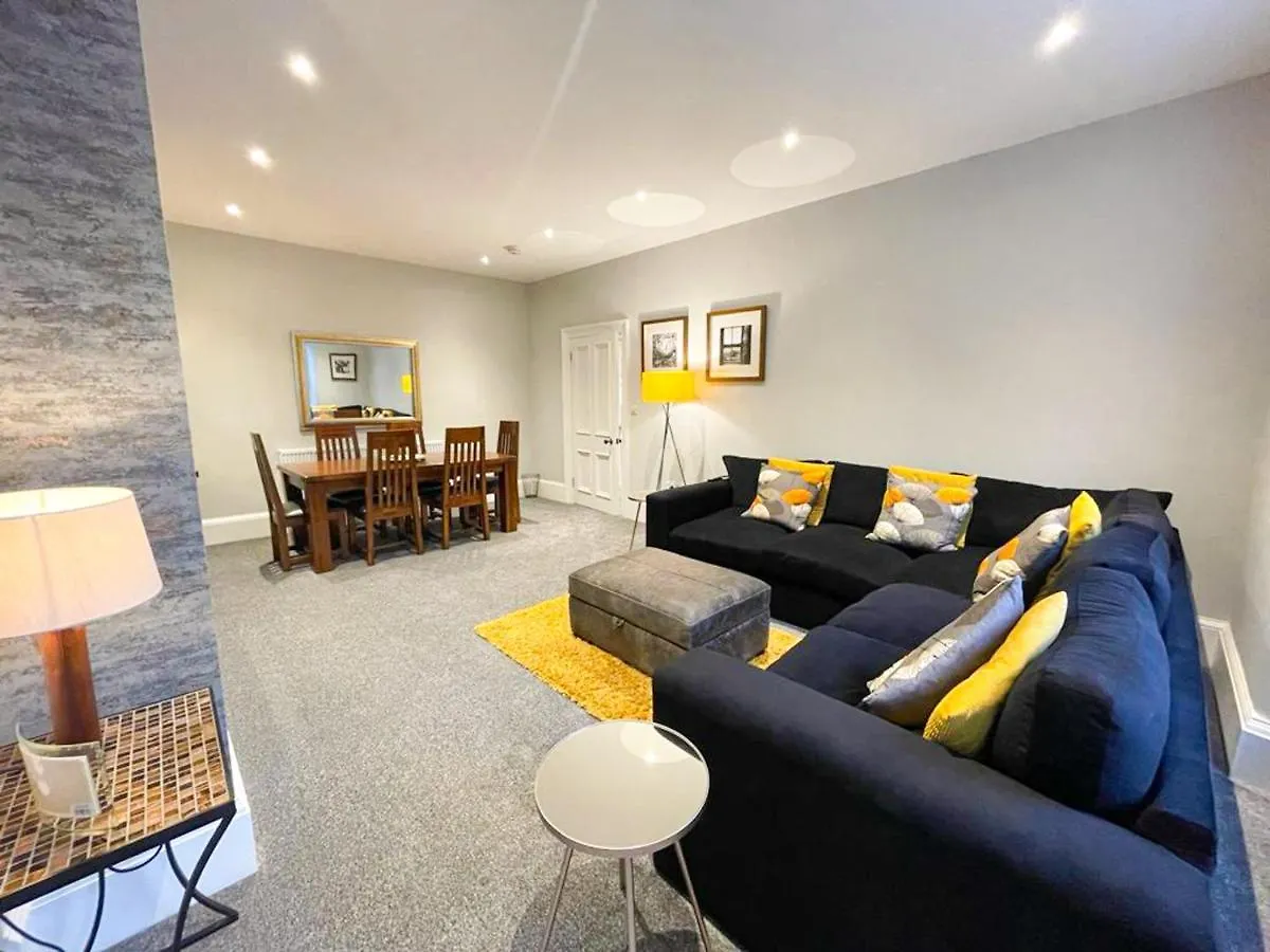 2Bed, Private Garden & Fireplace, Near Water Of Leith إدنبرة