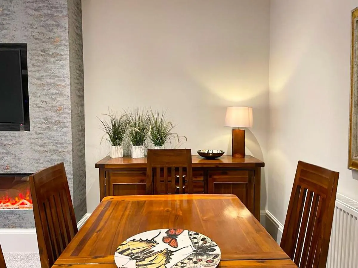 2Bed, Private Garden & Fireplace, Near Water Of Leith Edinburgh Verenigd Koninkrijk